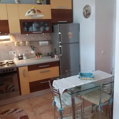 Avantgarden1 .Apartament Lux Apartment *